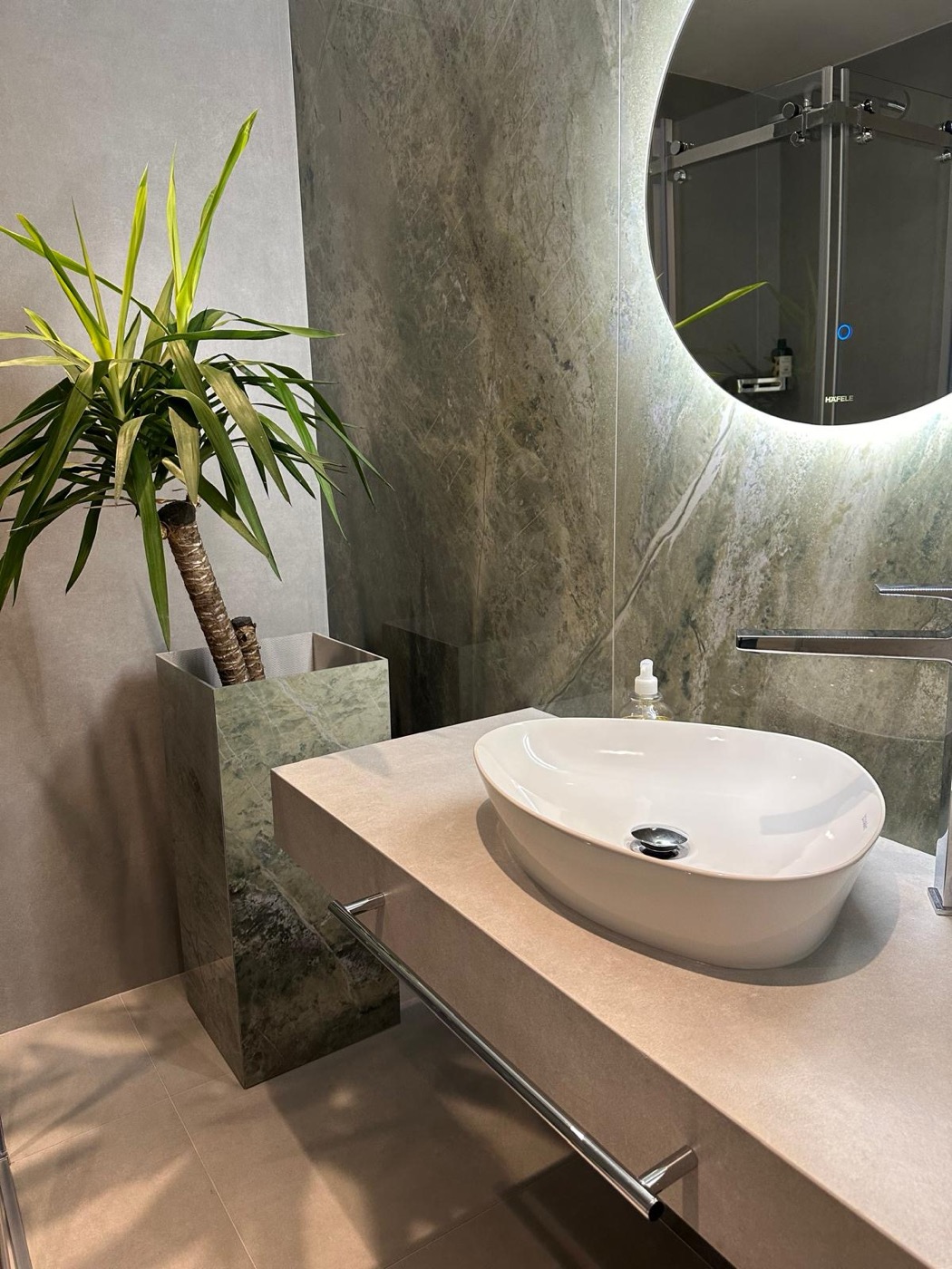 Porselen Banyo Tezgahı