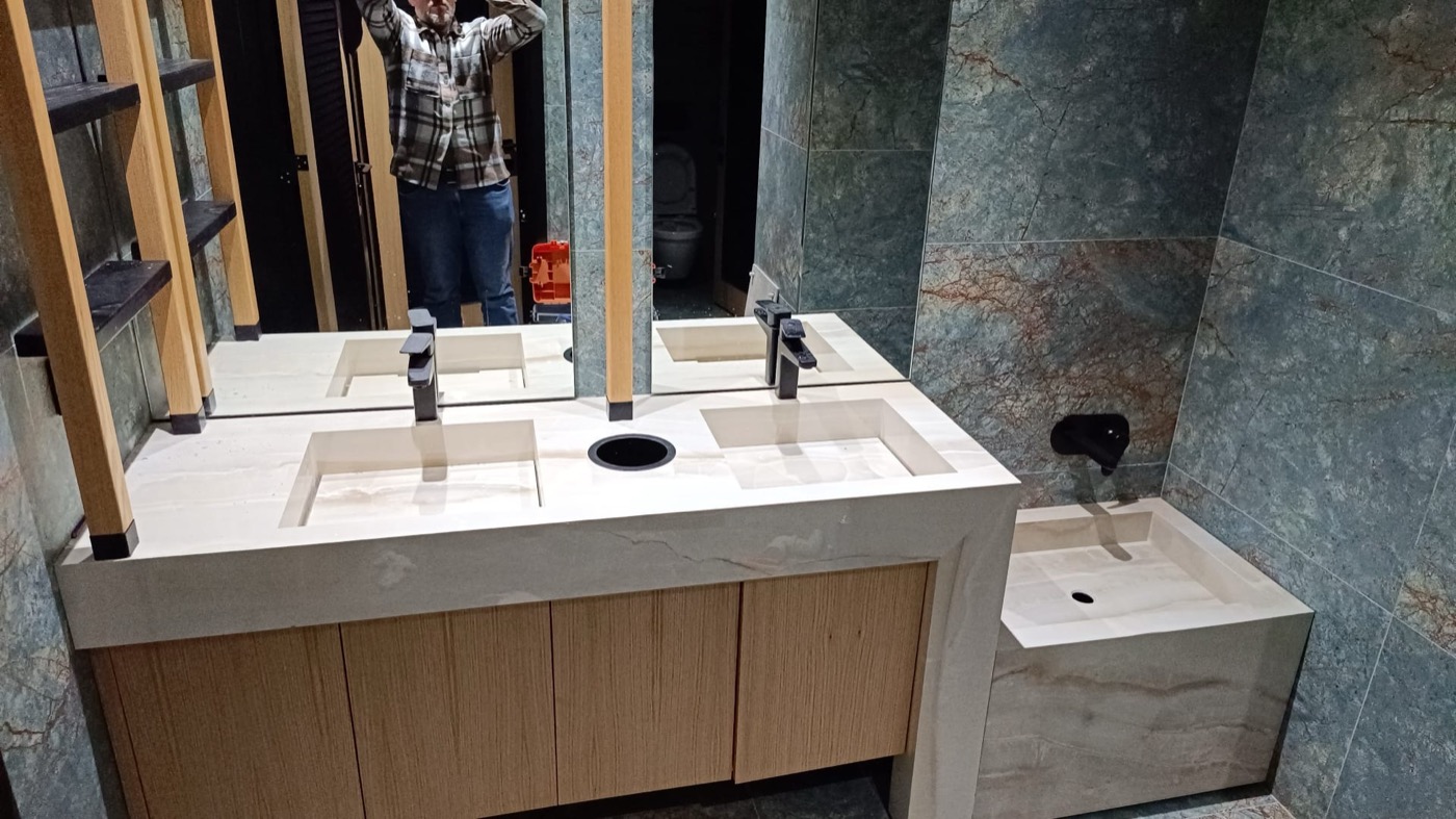Porselen Banyo Tezgahı